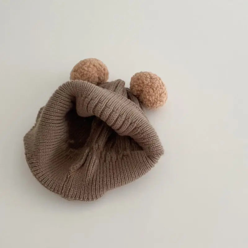 Unisex Knitted Baby Cap With Earflaps
